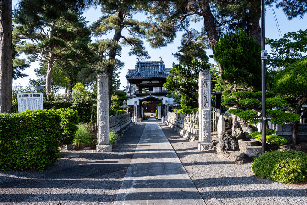 乗護山金龍寺
